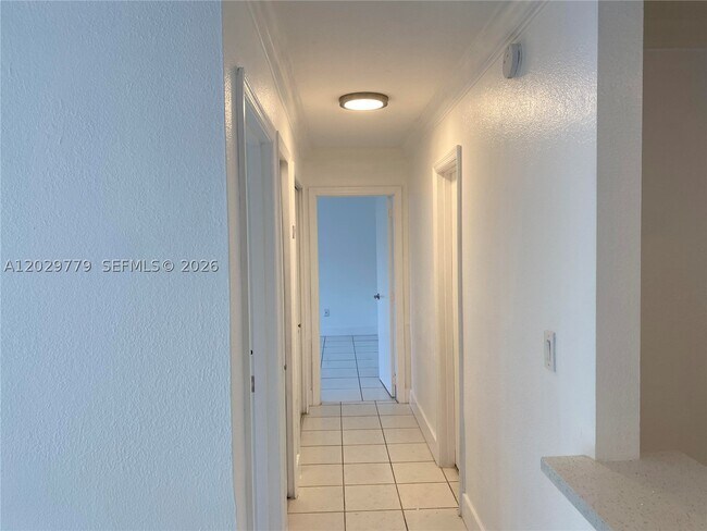Foto del edificio - 4670 NW 79th Ave