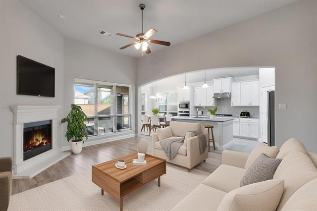 Building Photo - 2020 Overton Park Dr