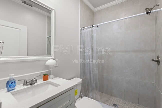 Photo - 1521 Preston St S House