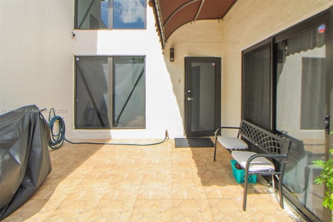 Foto del edificio - 6604 SW 113th Ave