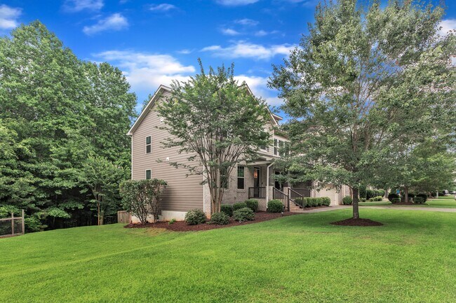 Foto del edificio - 8313 Henderson Rd