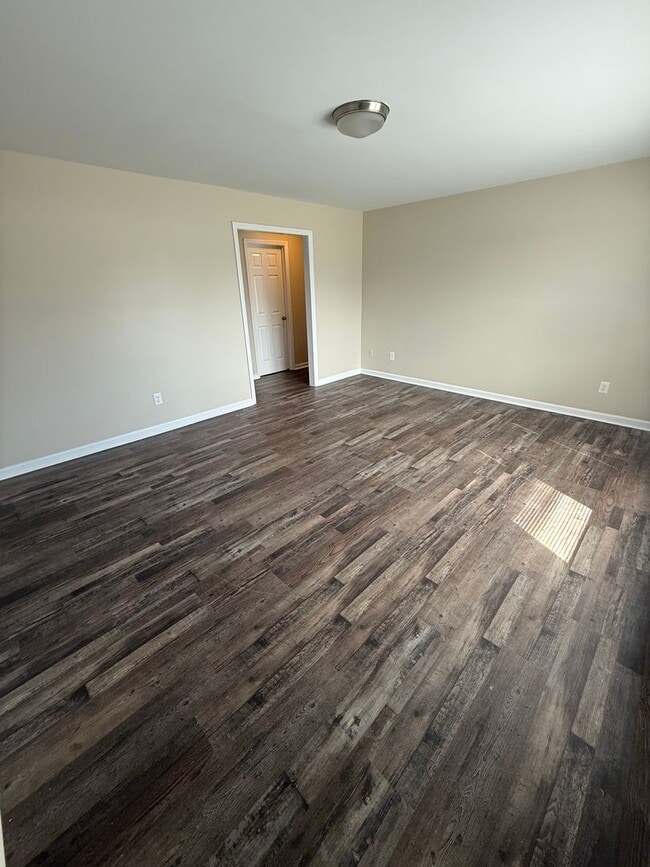 Building Photo - 2 Bedroom, 1 Bathroom in Nicholasville!