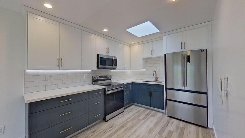 Primary Photo - 446 20th Ave