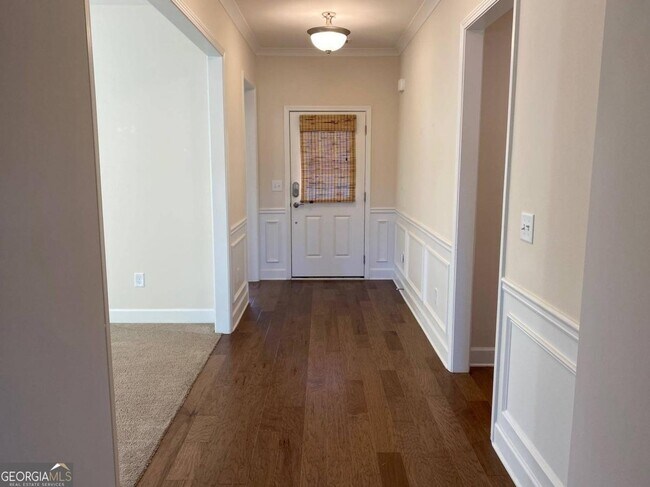 Building Photo - 1060 Crooked Creek Rd