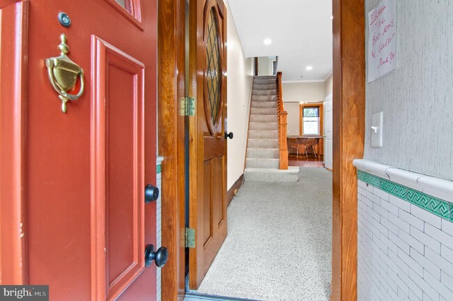 Foto del edificio - 727 S Lakewood Ave