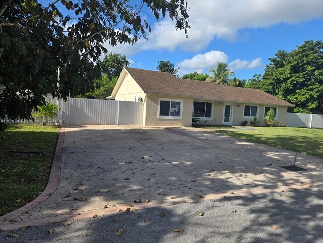 Building Photo - 12920 SW 185th Terrace