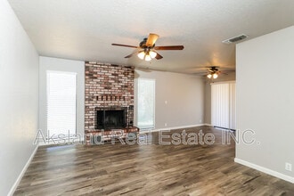 Building Photo - 1497 Claremont Dr