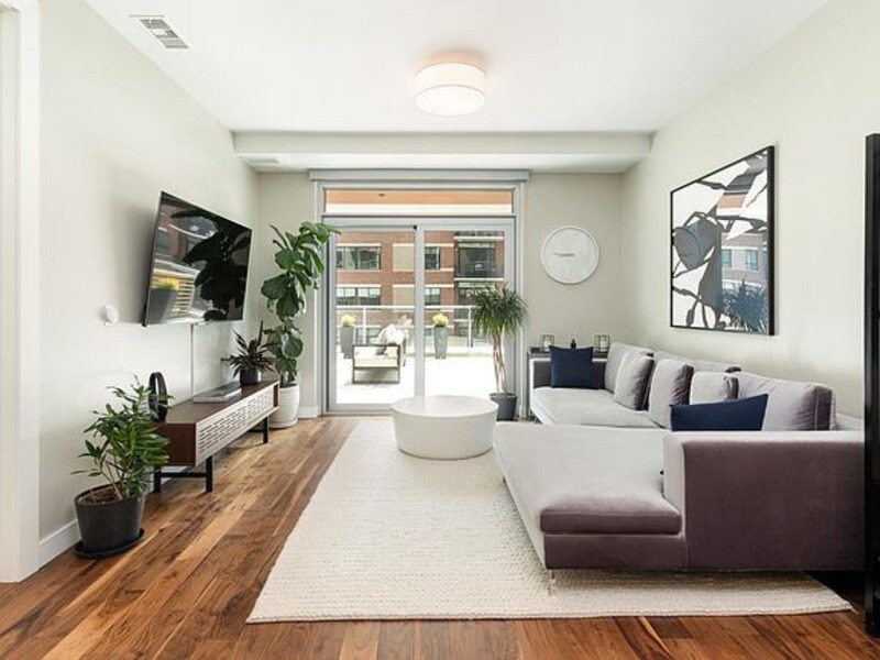 Primary Photo - 4200 W 17th Ave