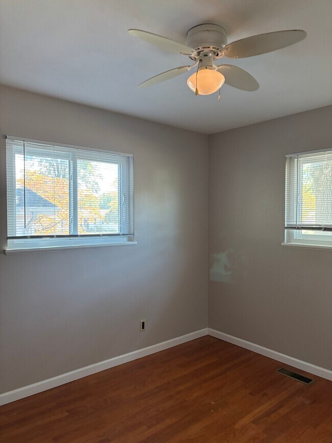 Dormitorio 1 - 1215 Ensenada Dr