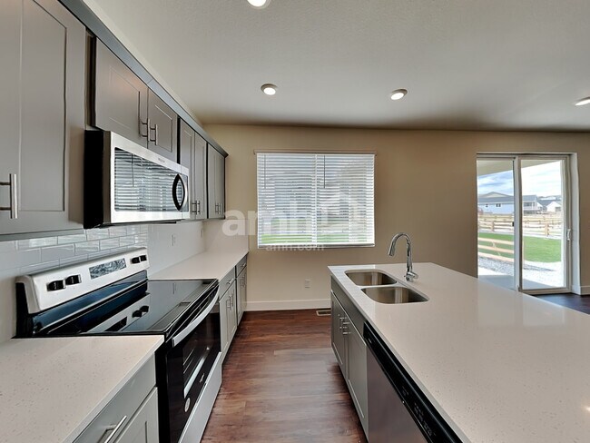 Building Photo - 3994 Wyedale Way