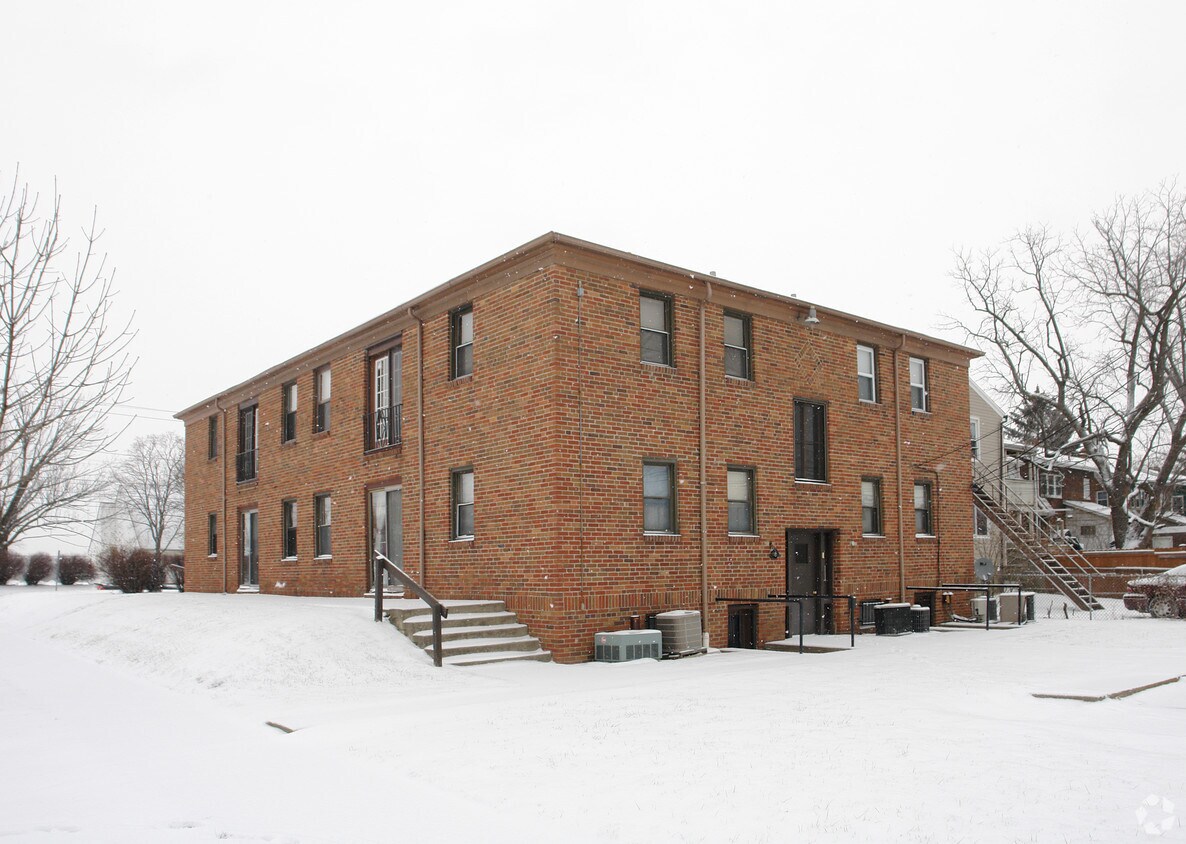 Foto del edificio - 1845 Sullivant Ave