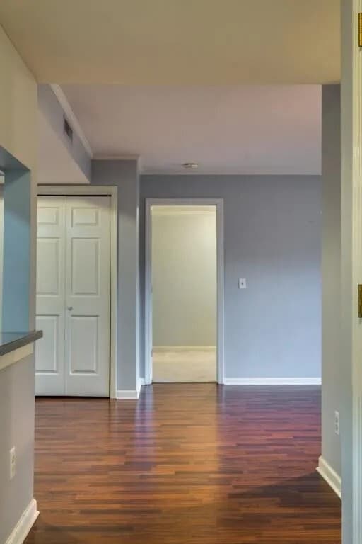 Building Photo - 262 Hillsboro Pl