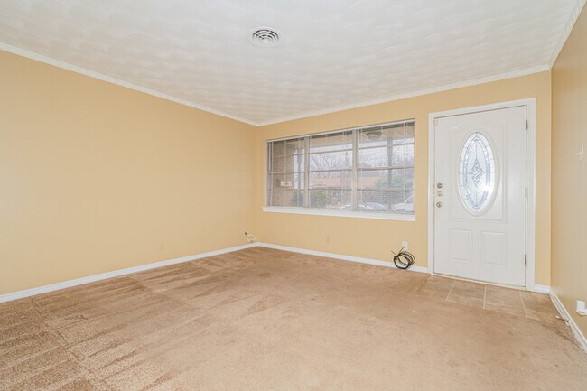 Foto del edificio - 206 Valencia Dr