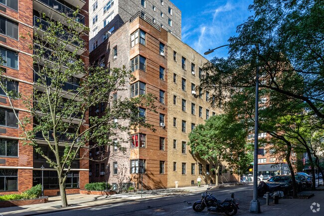 View from Street - 1510-1512 York Ave