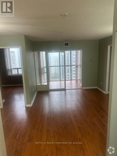Building Photo - 285-2285 Enfield Pl