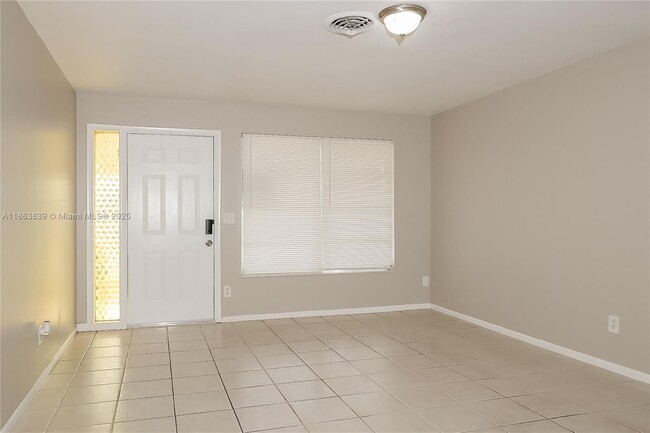 Building Photo - 41 Robalo Ct