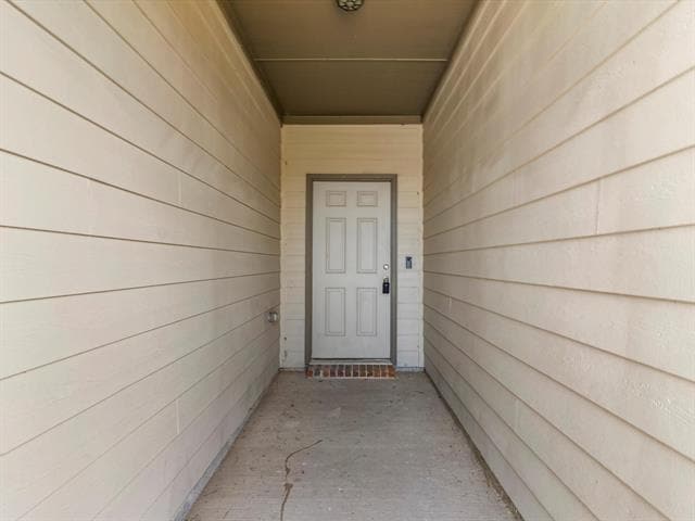 Building Photo - 13344 Ridings Dr