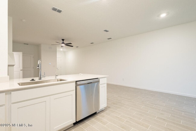 Foto del edificio - 2181 Windward Cay Ln