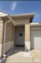 Building Photo - 2331 Gold Forsythia Ln
