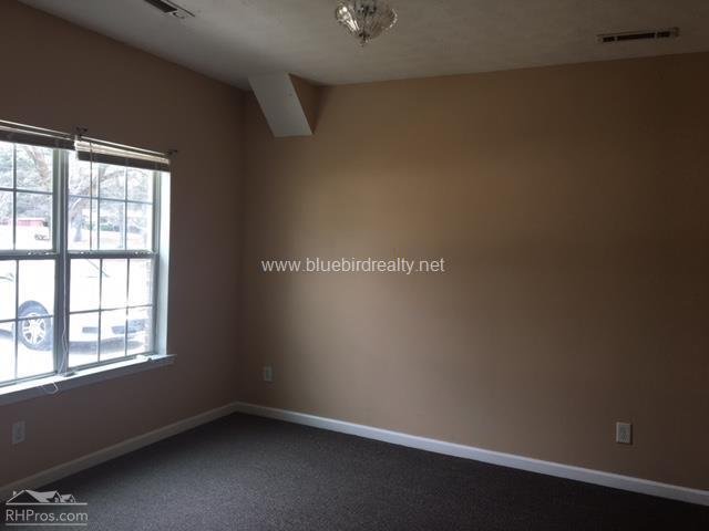 Building Photo - 7098 Sir Charles Ct