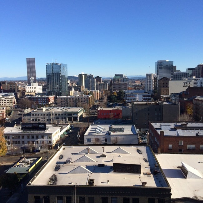 Vista desde la sala de estar - 1926 W Burnside St