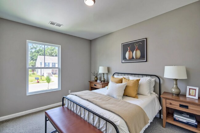 Foto del edificio - 172 Winding Chestnut Dr