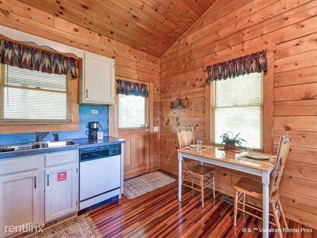 Building Photo - 1147 Ogle Hills Rd