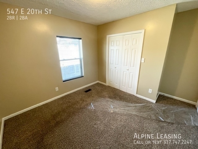 Building Photo - less than a block from both CFI School 27 ...