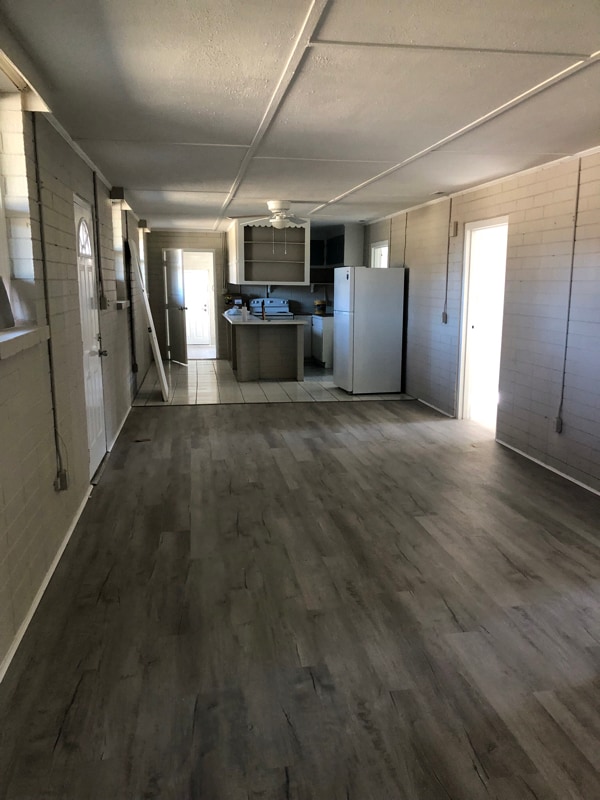 Building Photo - 742 Fairfield Rd