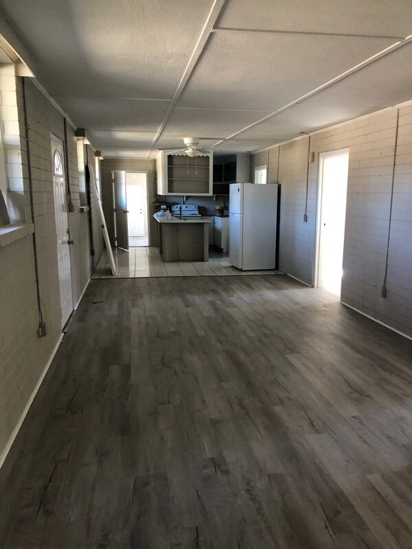 Foto del edificio - 742 Fairfield Rd