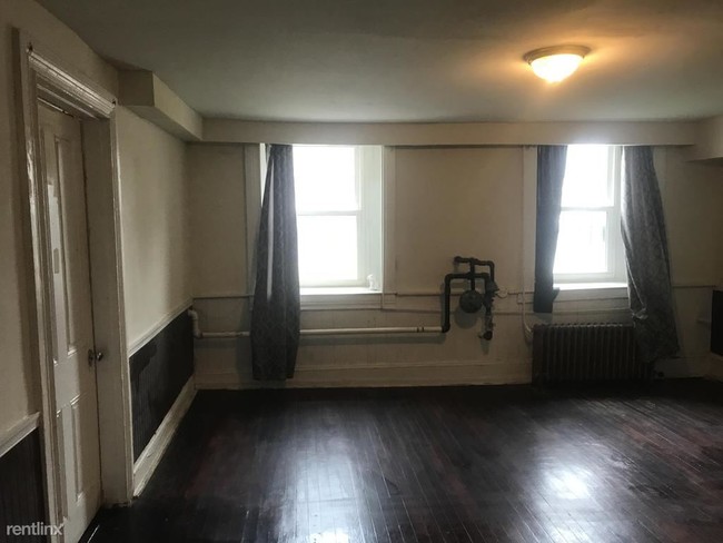 Building Photo - 2 br, 2 bath Apartment - 1325 W Fayette St