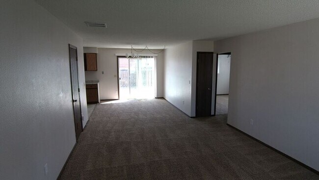 Building Photo - 1406 Fleta Ct