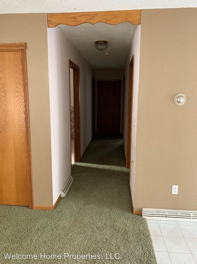 Foto del edificio - 3 br, 3 bath House - 8141 28th St SE