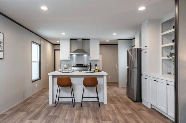 Building Photo - 1022 Monarch Dr