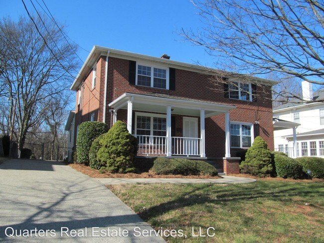 Foto del edificio - 1525 W Northwest Blvd