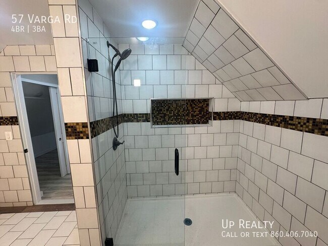 Foto del edificio - 57 Varga Rd