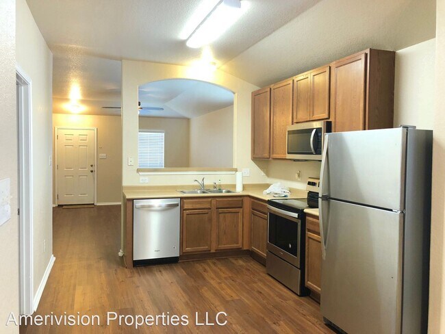 Building Photo - 3 br, 2 bath House - 835 Antler Post