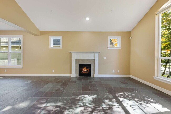 Foto del edificio - Beautiful Home in 55+ Community!