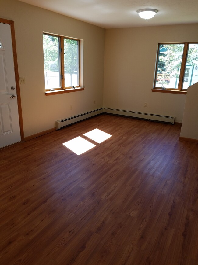 large bonus room on first floor - 204 S Maple Ave