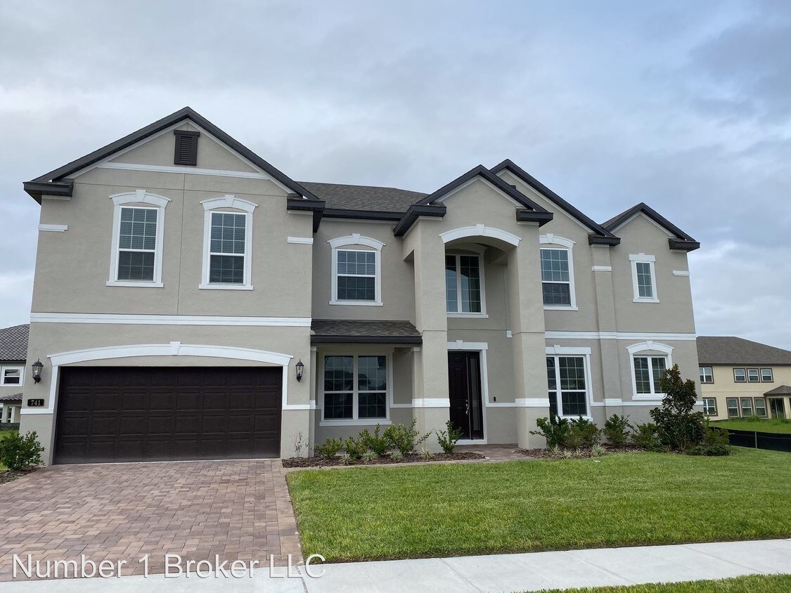 Primary Photo - 7 br, 4 bath House - 741 Caterpillar Run