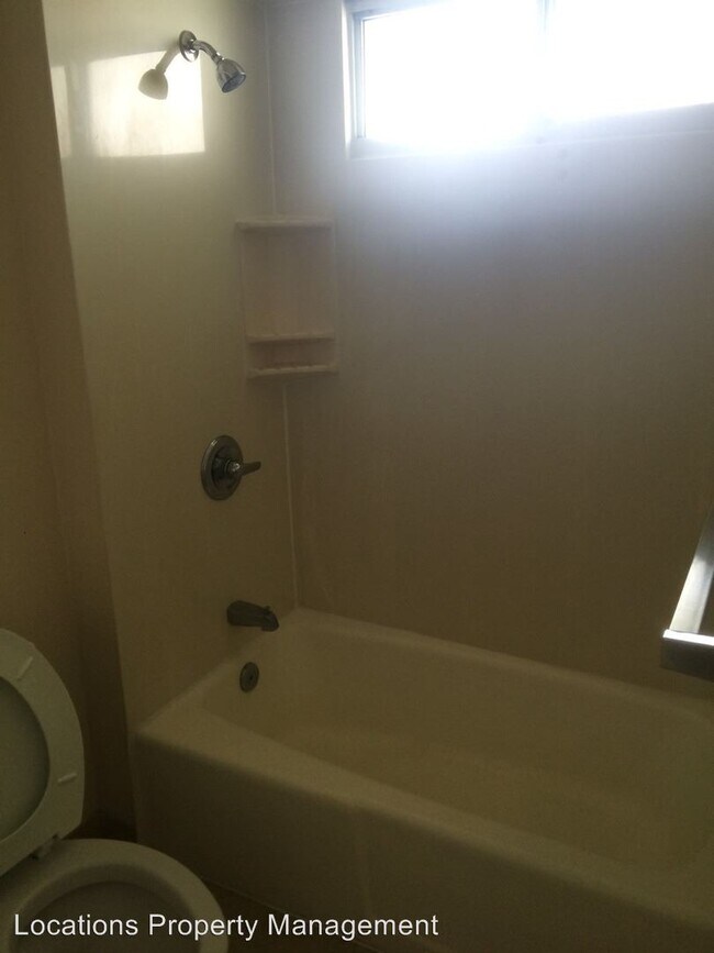 Foto del edificio - 2424 S Beretania St