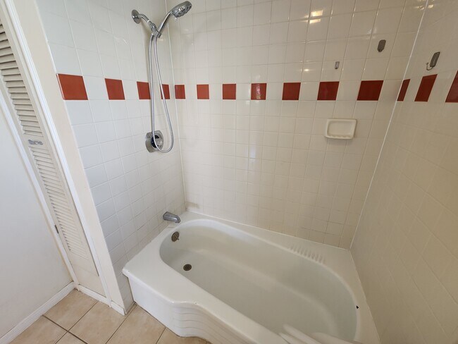 Foto del edificio - 11010 Oro Vista Ave