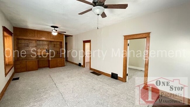 Foto del edificio - Adorable 3 Bedroom, 1 Bathroom in Independ...