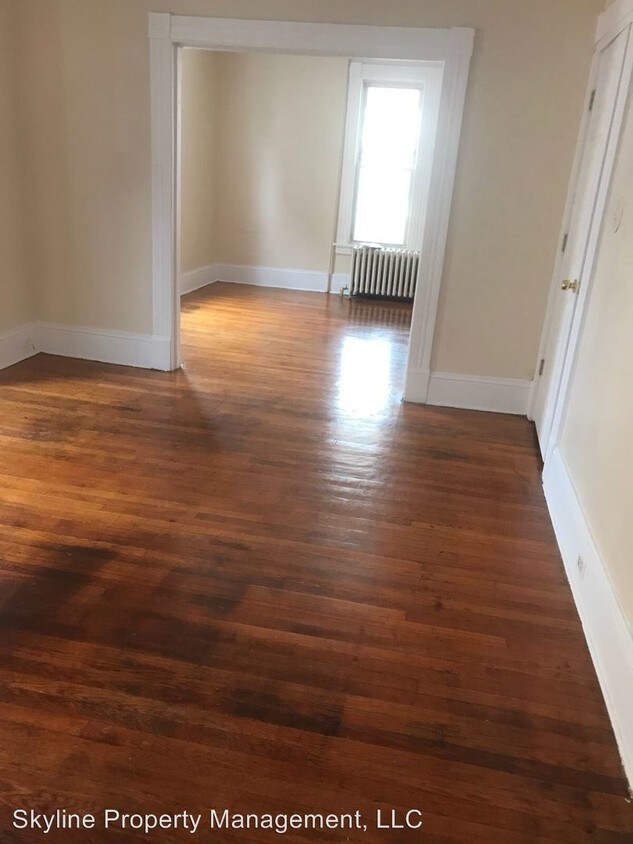 Foto del edificio - 128 Central Ave