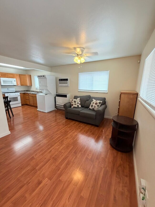 Foto del edificio - Furnished Studio Apartment in Midtown