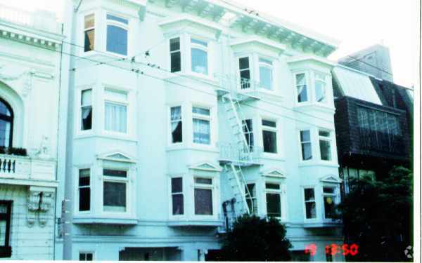 Building Photo - 2153 Sacramento