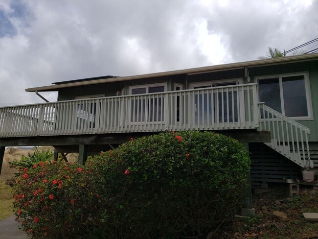 Building Photo - 1 bd. 1ba. Unfurnished Kula Cottage - Lowe...