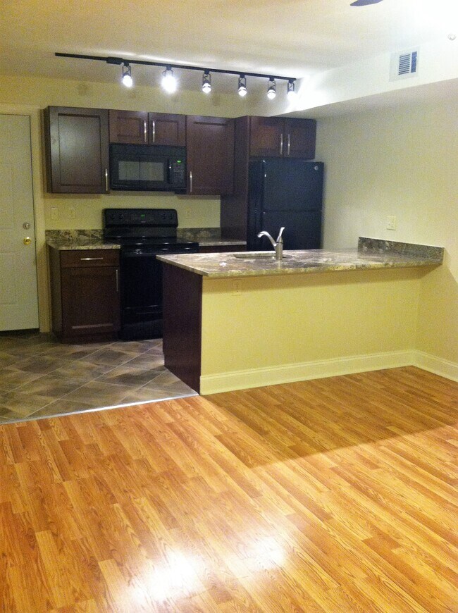 Building Photo - 5515 Baum Blvd