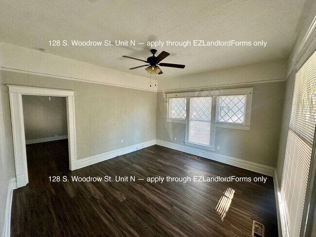 Foto del edificio - 128 S Woodrow St