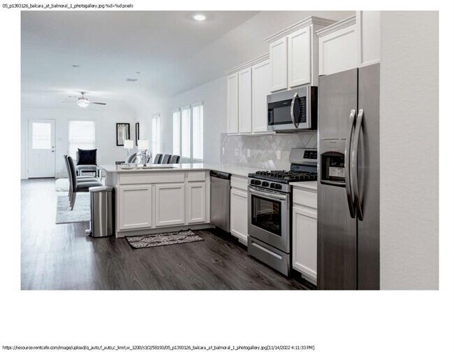 Building Photo - 15847 Kinlough Dr